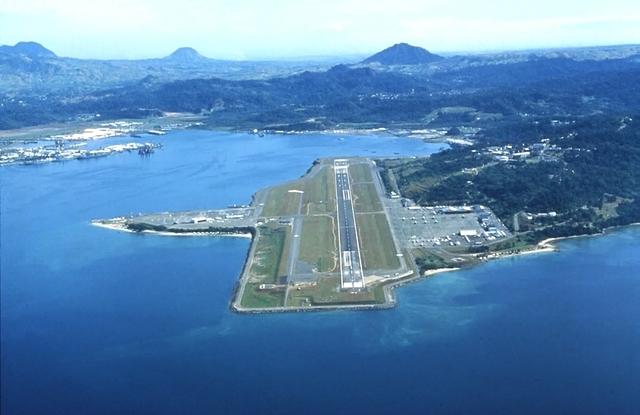 nas-cubi-point-runway